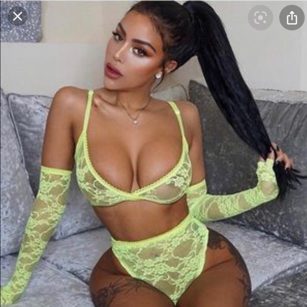 3 piece Lingerie set